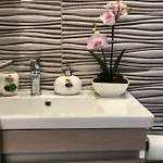 Luxury Marinovic מאקרסקה