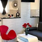 בית הארחה Luxury Marinovic 3*